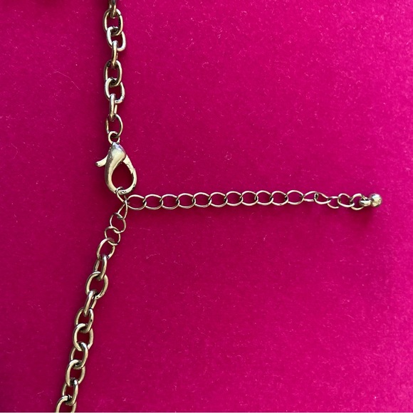 Statement Necklaces | Gold Tone Light Brown Stones| Size Long 17.50" Adjustable - Picture 8 of 8